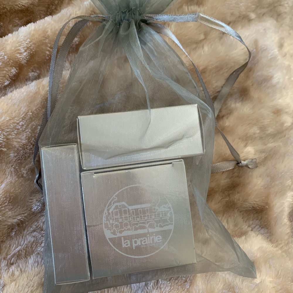 La Prairie Gift Set